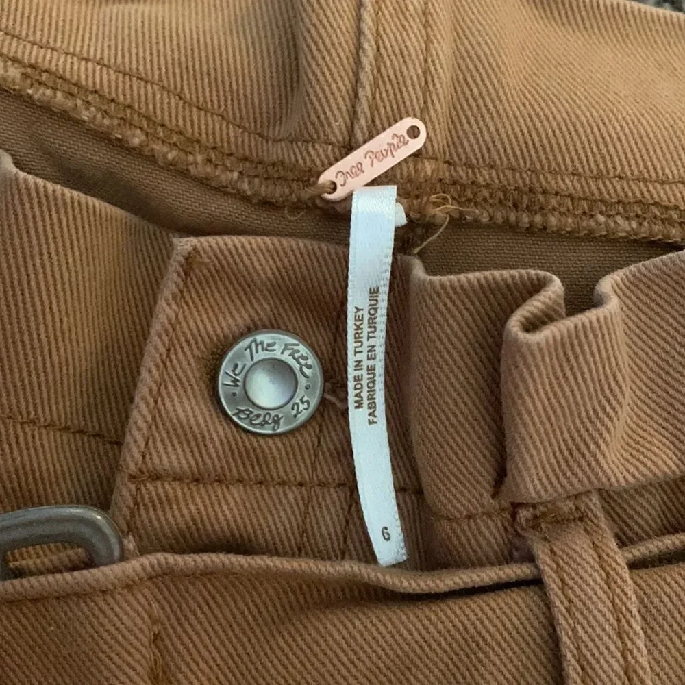 Free people brown high-rise shorts, size 6.